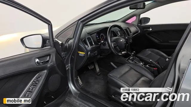 2016 Kia K3 — photo 10
