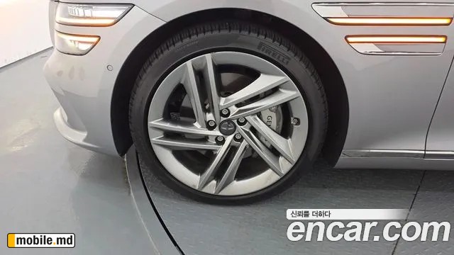 2025 Genesis G80 — photo 5