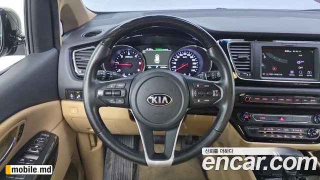 2019 Kia Canival — photo 15
