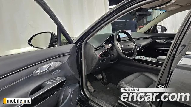 2021 Genesis GV70 — photo 10