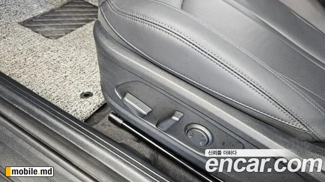 2025 Kia K5 — photo 31