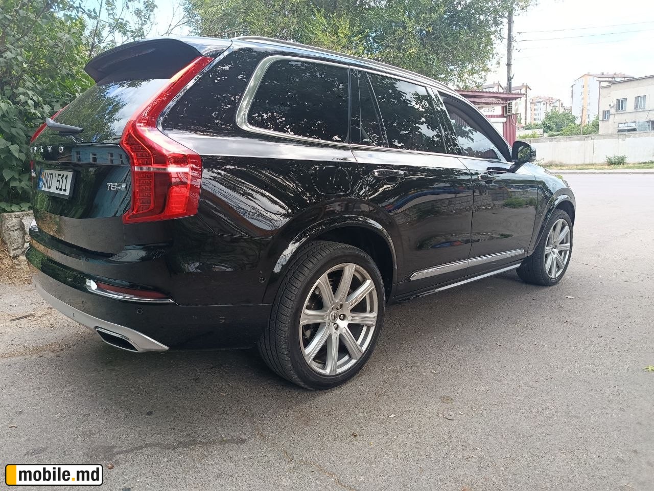 2017 Volvo XC90 in Moldova — photo 3