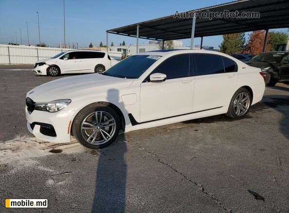 2017 BMW 740 Xe