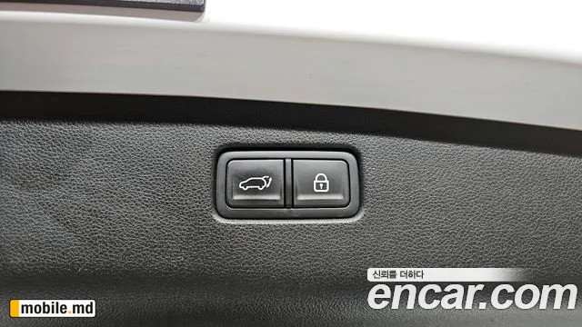 2021 Genesis GV70 — photo 20