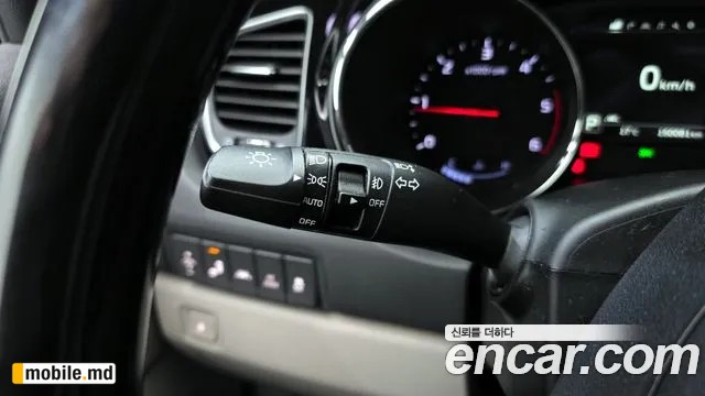 2016 Kia Canival — photo 15