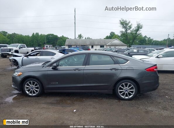 2017 Ford Fusion — photo 14