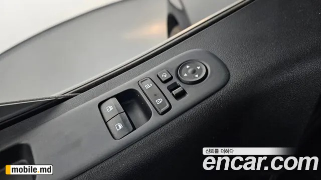 2022 Hyundai Staria — photo 27