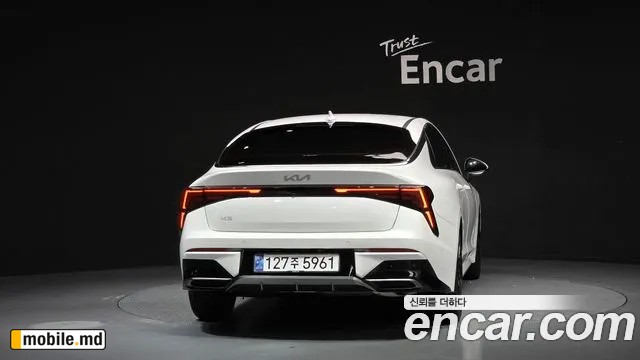 2025 Kia K5 — photo 4