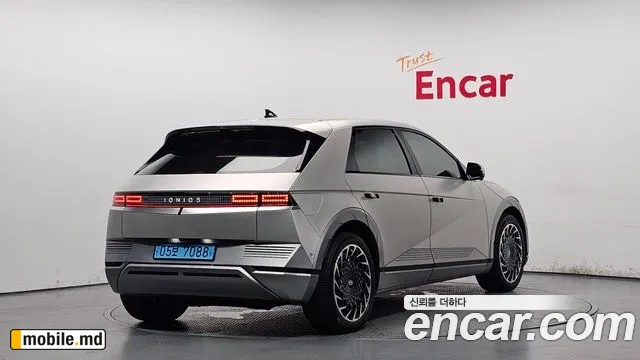 2023 Hyundai IONIQ — photo 2