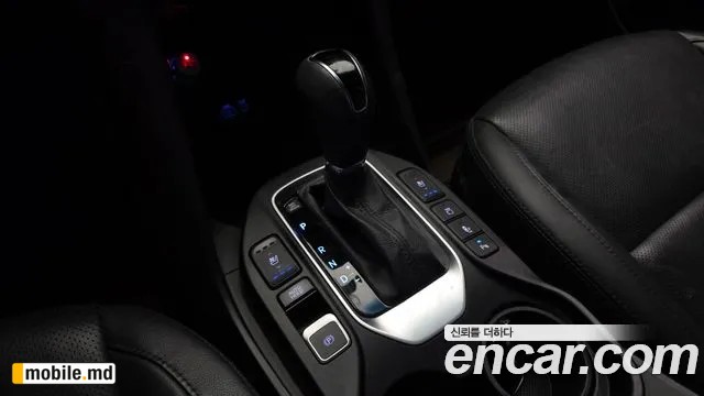 2016 Hyundai Santafe — photo 9