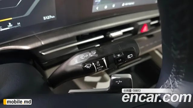 2025 Kia Sportage — photo 30