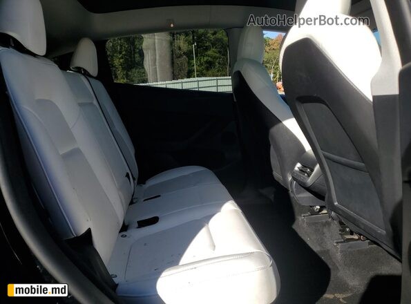 2023 Tesla Model Y — photo 11