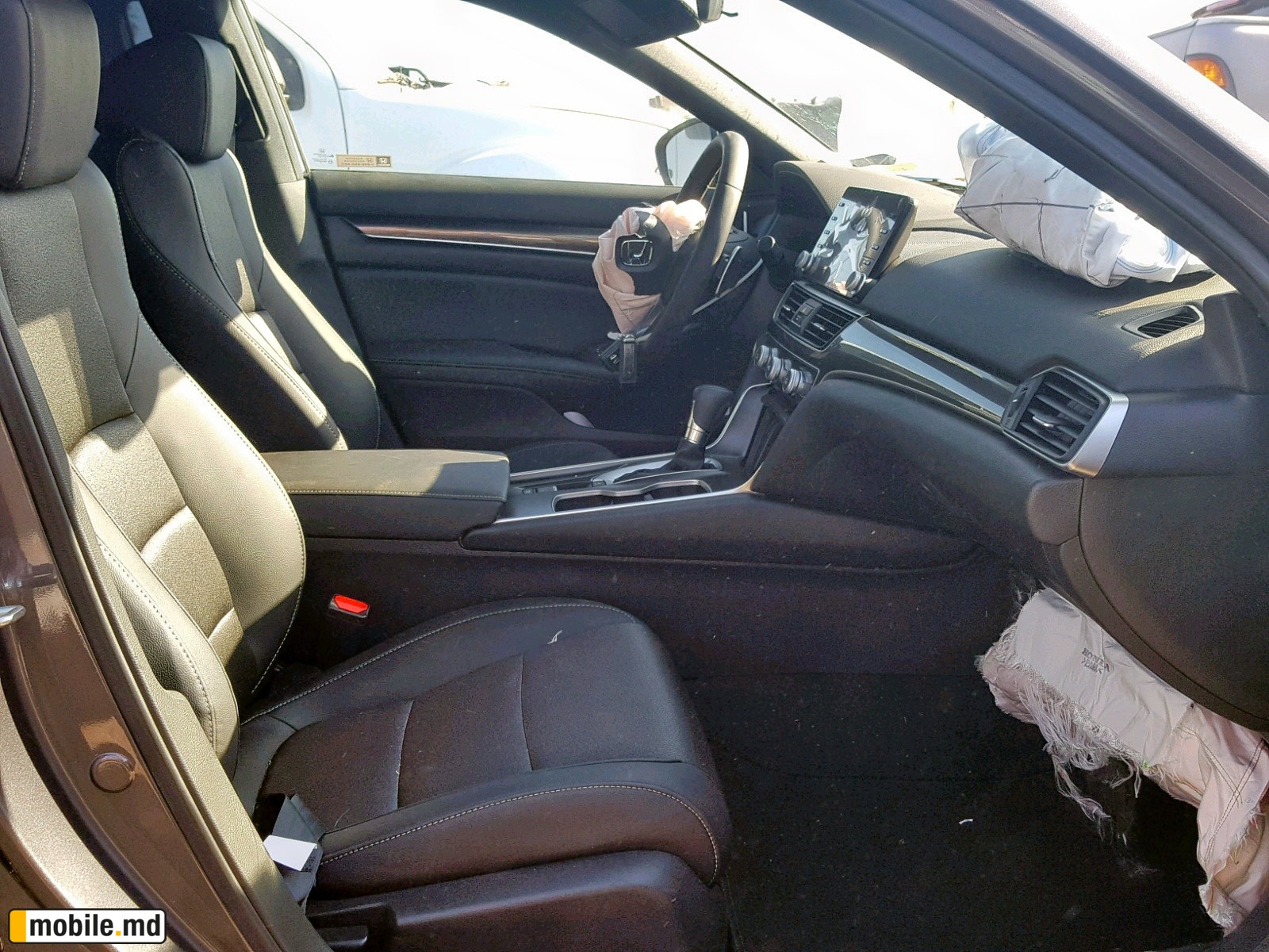 2019 Honda Accord — photo 5