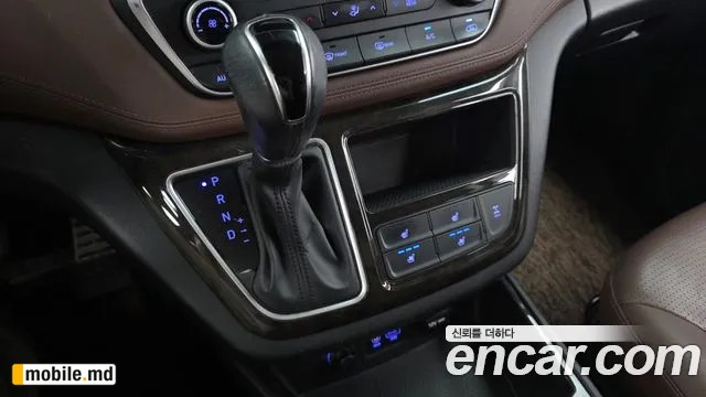 2019 Hyundai Starex — photo 9
