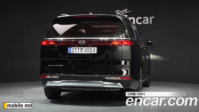 2021 Kia Canival — photo 4