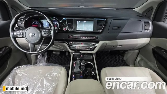 2019 Kia Canival — photo 7