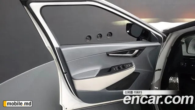 2023 Kia EV6 — photo 24