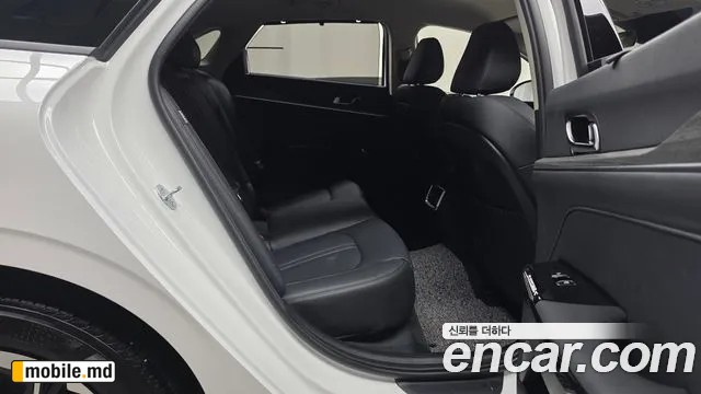 2025 Kia K5 — photo 11