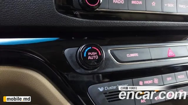 2019 Kia Canival — photo 28