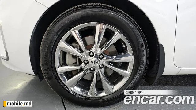 2019 Kia Canival — photo 5