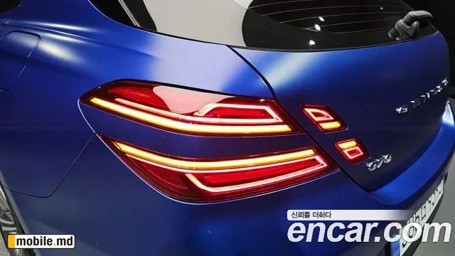 2025 Genesis G70 — photo 23