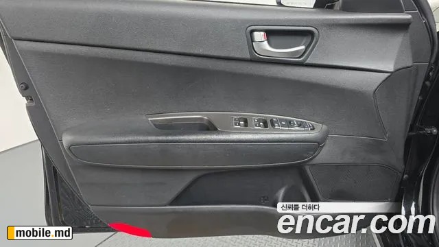 2020 Kia K5 — photo 24