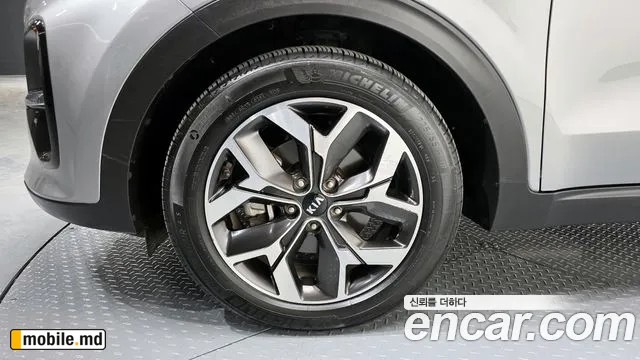 2021 Kia Sportage — photo 5