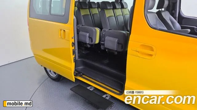 2016 Hyundai Starex — photo 12