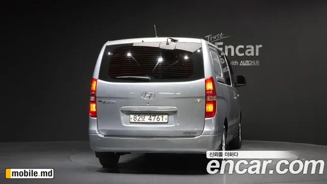 2017 Hyundai Starex — photo 4