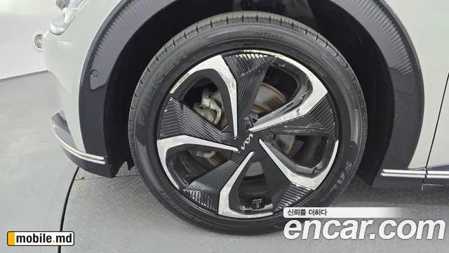 2022 Kia EV6 — photo 5