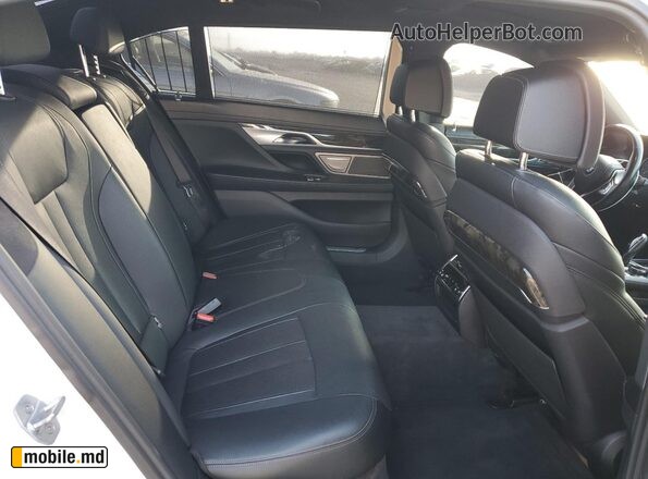 2017 BMW 740 Xe — photo 10