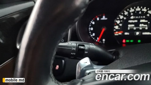 2016 Kia Sorento — photo 32