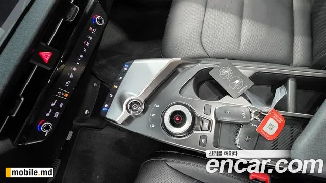 2022 Kia EV6 — photo 13