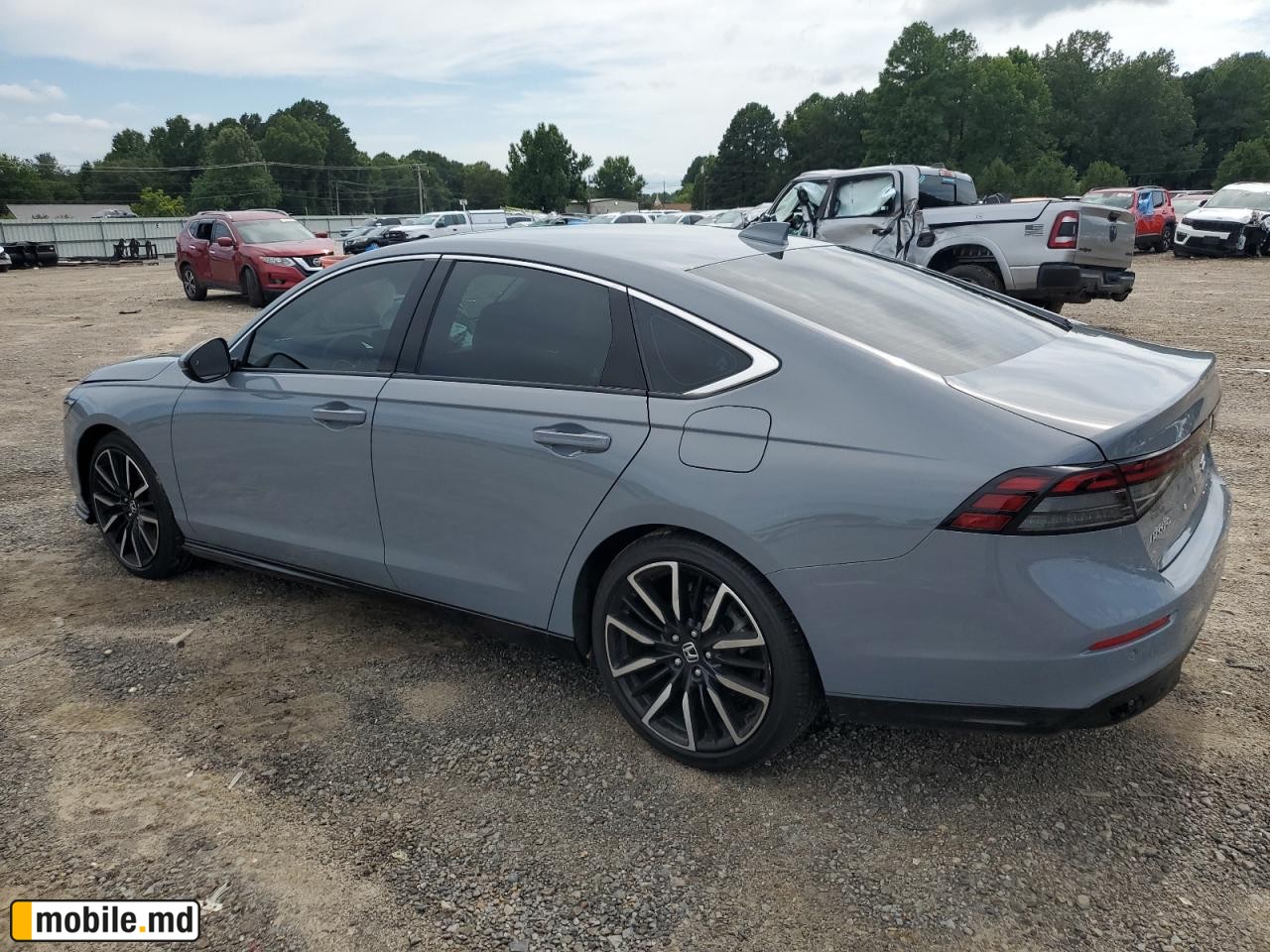 2023 Honda Accord — photo 2