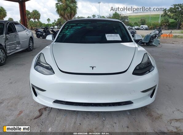 2018 Tesla Model 3 — photo 10