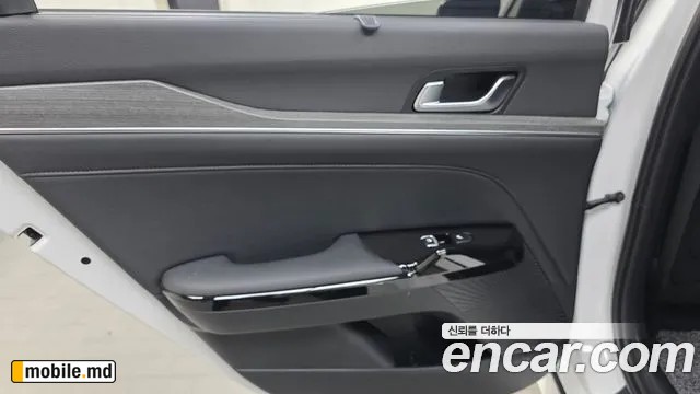 2025 Kia K5 — photo 25
