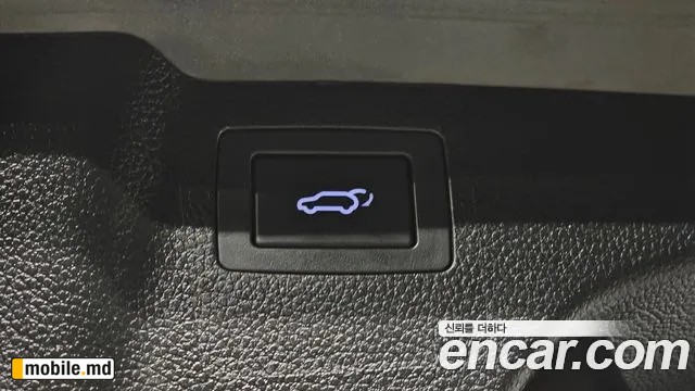 2017 Hyundai Santafe — photo 35
