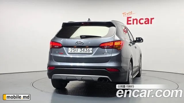 2015 Hyundai Santafe — photo 4