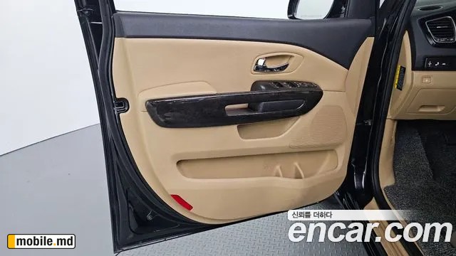 2019 Kia Canival — photo 24