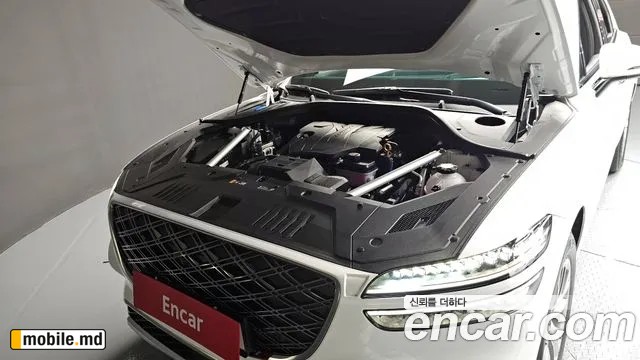 2025 Genesis GV70 — photo 6