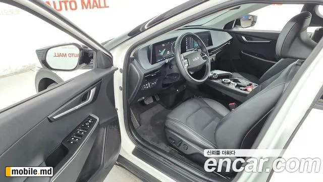 2022 Kia EV6 — photo 14