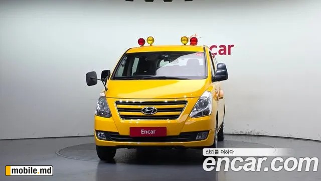 2016 Hyundai Starex — photo 3