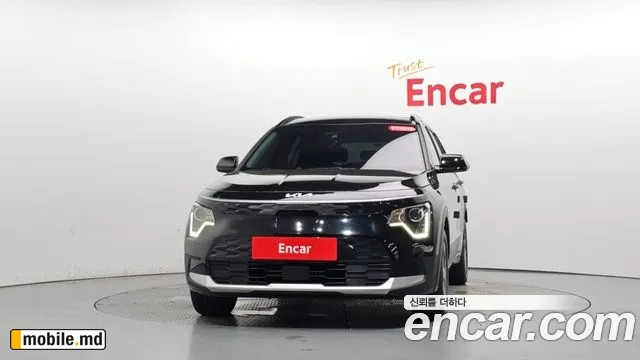 2024 Kia Niro — photo 3