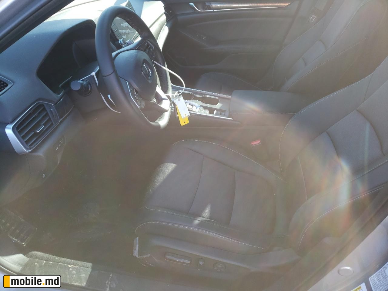 2022 Honda Accord — photo 7