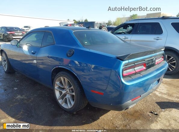 2020 Dodge Challenger — photo 3