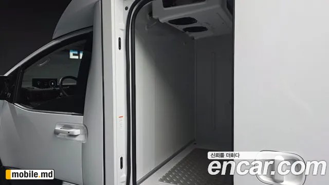 2025 Hyundai ST1 — photo 26