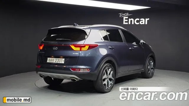 2018 Kia Sportage — photo 2