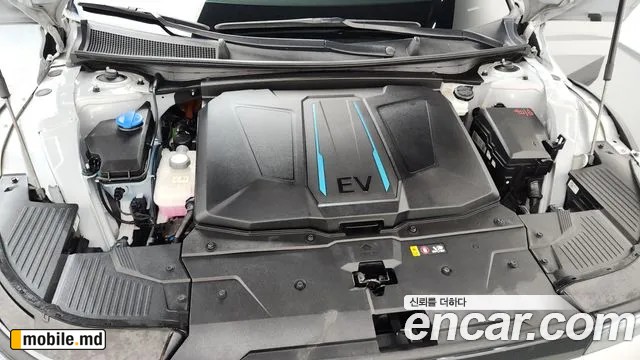 2025 Hyundai IONIQ — photo 6