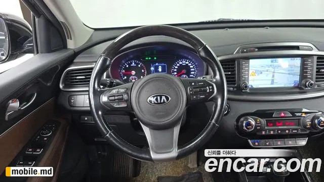 2016 Kia Sorento — photo 13