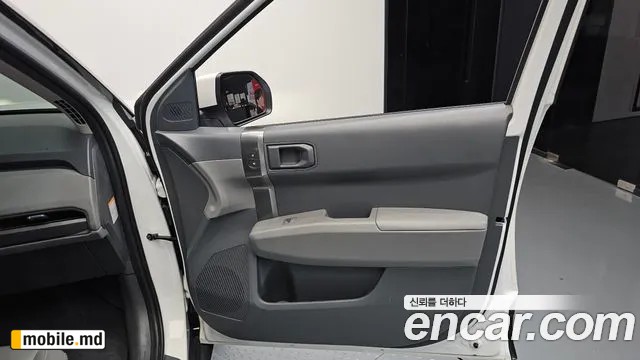 2025 Kia EV3 — photo 24